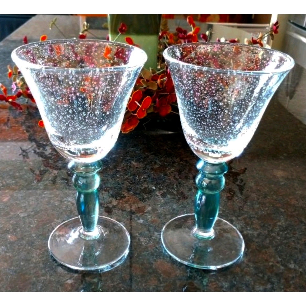 Clear Bubble With Aqua Stem Wine Glasses-2